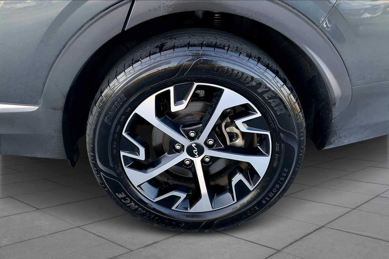 2023 Kia Sportage Hybrid EX photo 6
