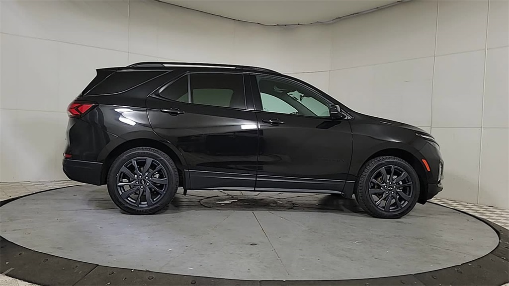 2024 CHEVROLET EQUINOX - Image 8