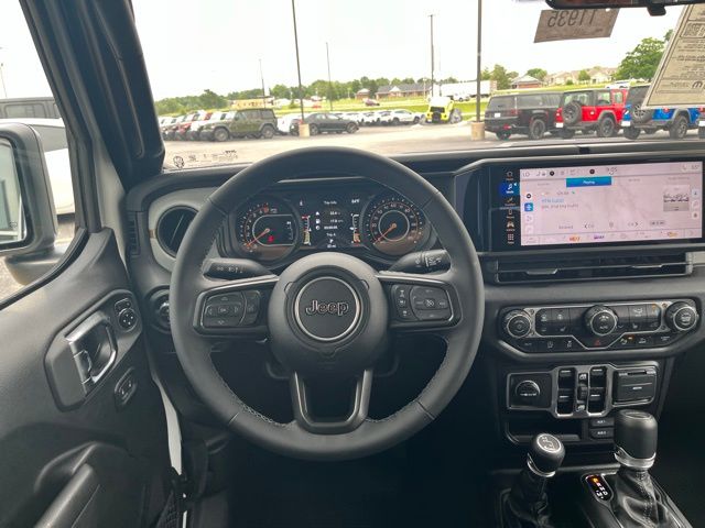 2025 Jeep Gladiator Sport S photo 14