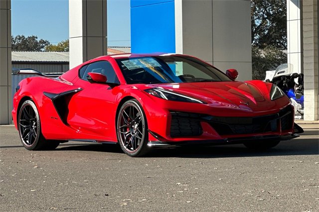 2026 Chevrolet Corvette Z06 3LZ photo 2