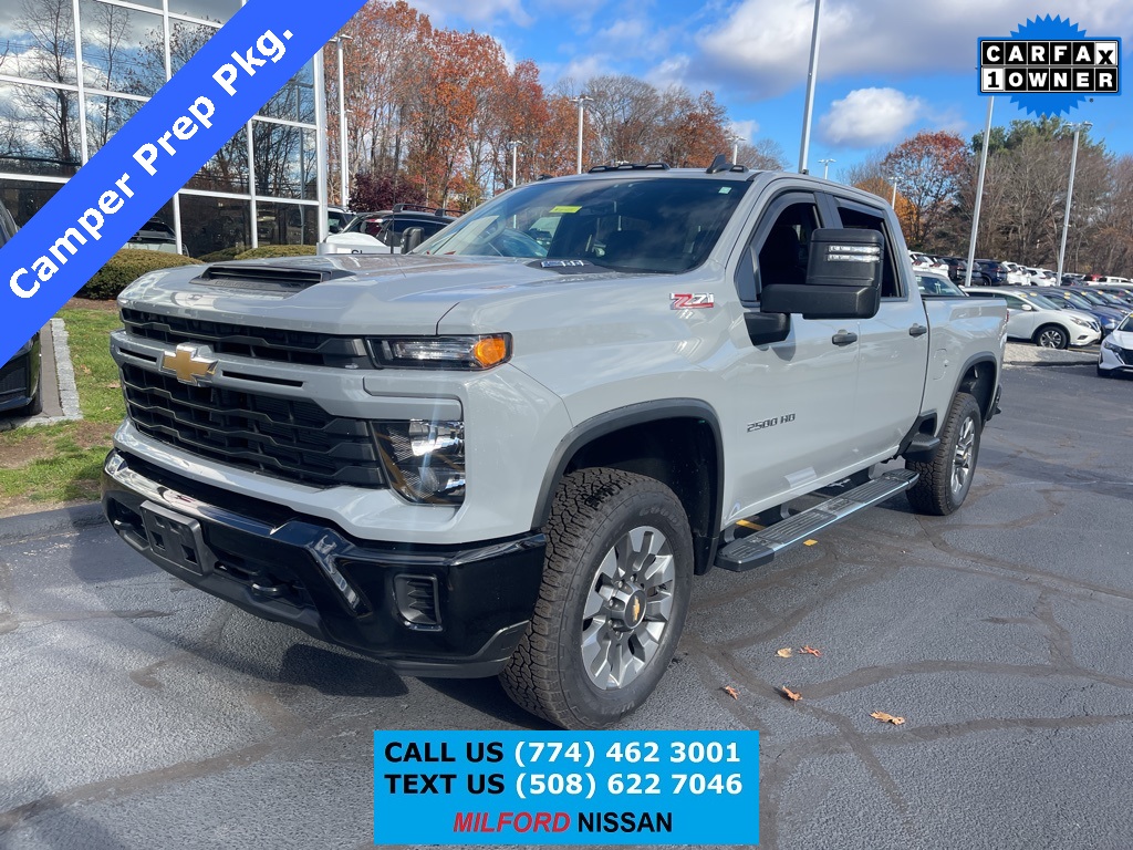 2024 Chevrolet Silverado 2500HD Custom's photo
