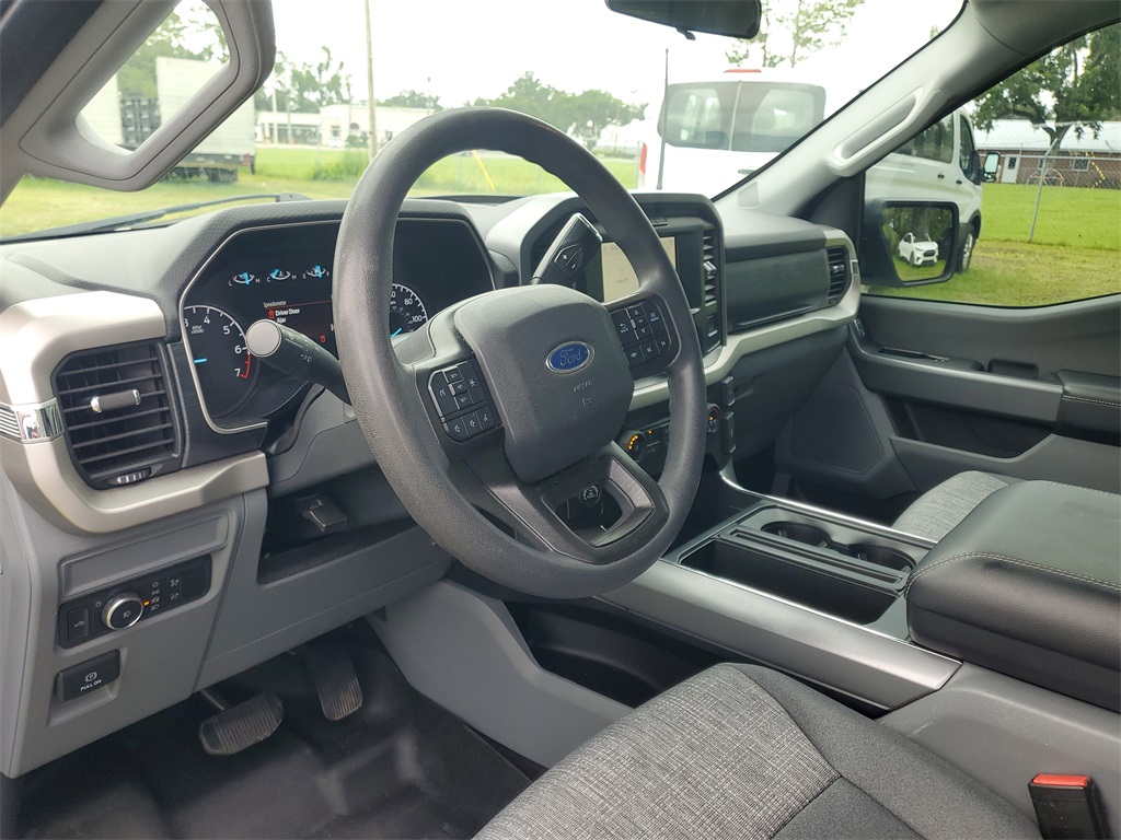 2021 Ford F-150 XLT photo 11