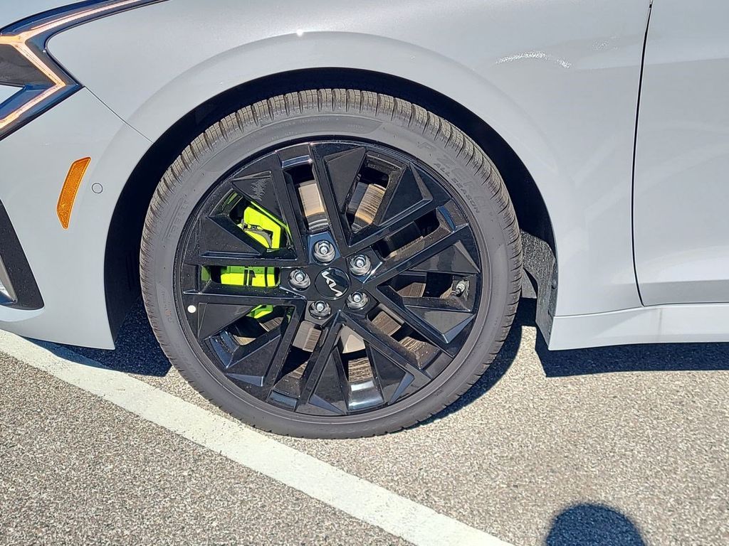 2026 Kia K5 GT photo 11