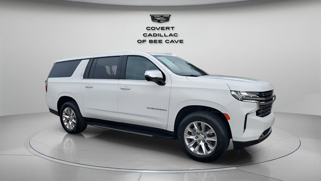 2023 Chevrolet Suburban Premier's photo