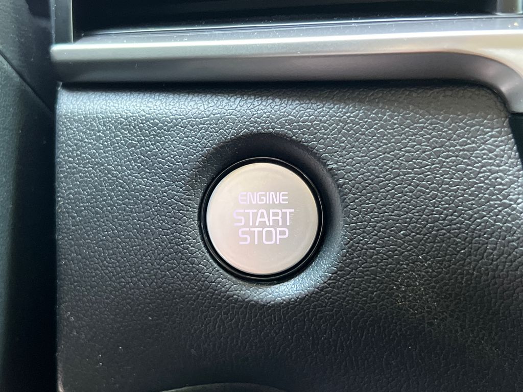 2025 Kia Sorento LX photo 24