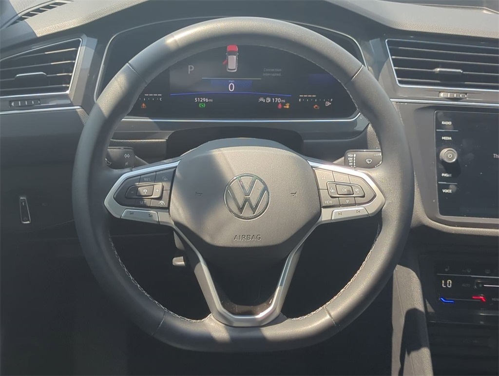 2023 Volkswagen Tiguan SE photo 11