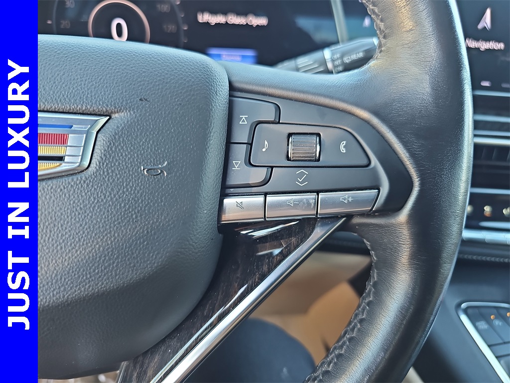 2023 Cadillac Escalade Premium Luxury photo 18