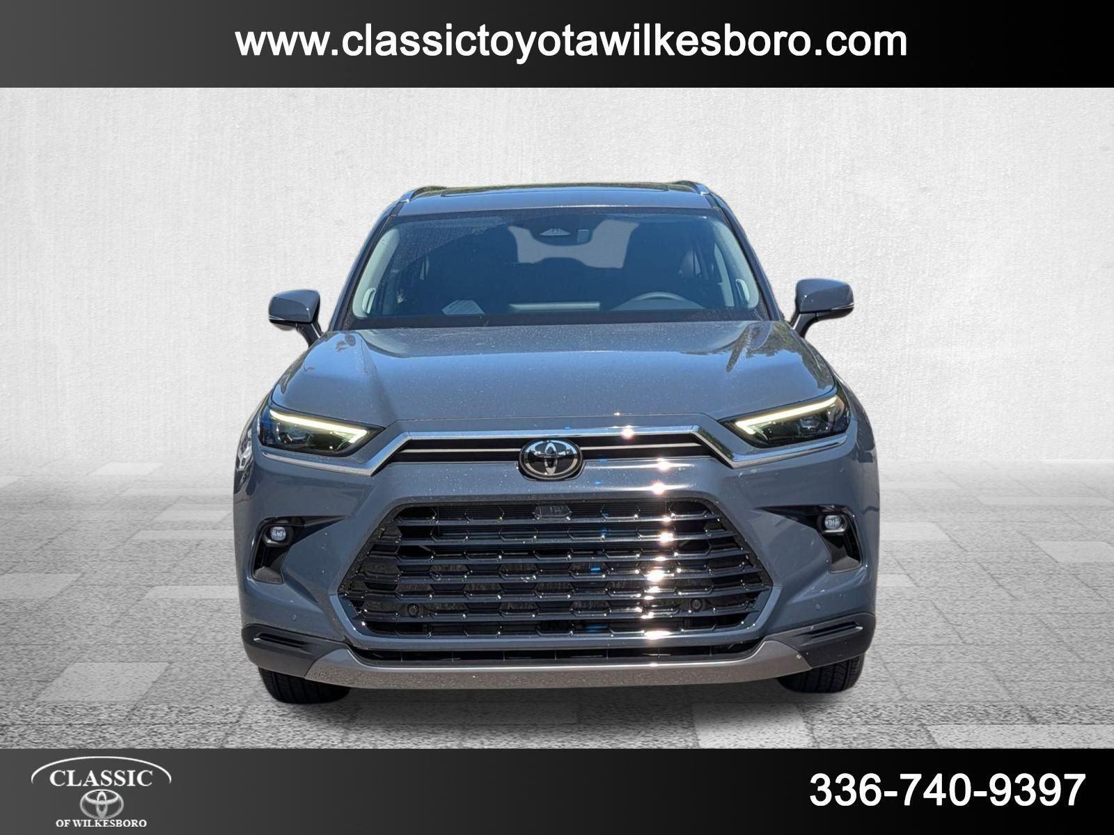 2025 Toyota Grand Highlander Limited photo 2