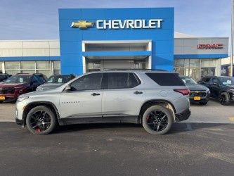 2023 Chevrolet Traverse Premier's photo