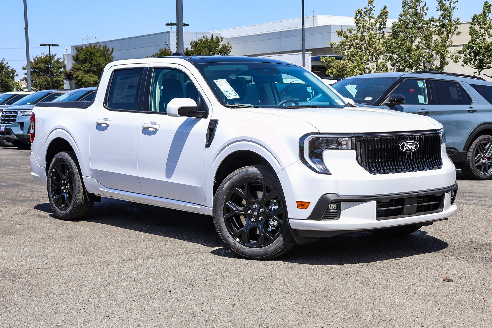 2025 Ford Maverick Lobo Standard
