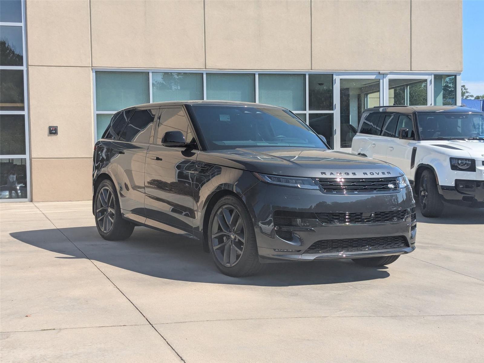 2024 Land Rover Range Rover Sport SE photo 3