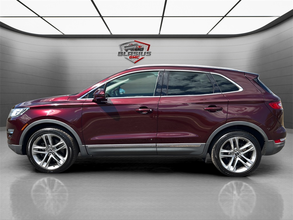 Used 2017 Lincoln MKC Reserve with VIN 5LMCJ3D9XHUL69756 for sale in Waterbury, CT