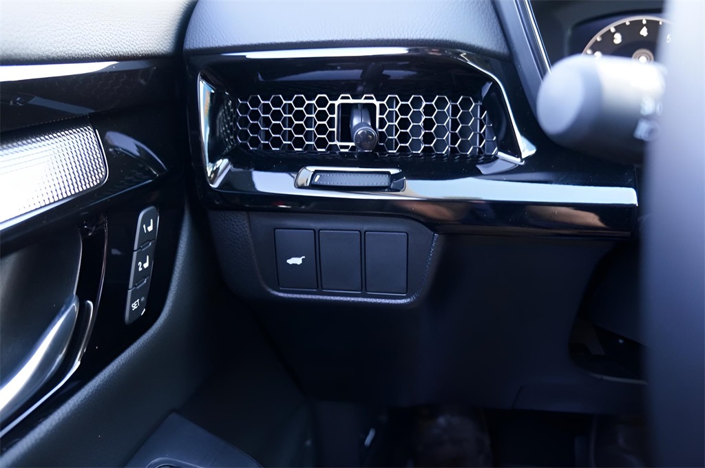 2026 Honda CR-V EX-L photo 16