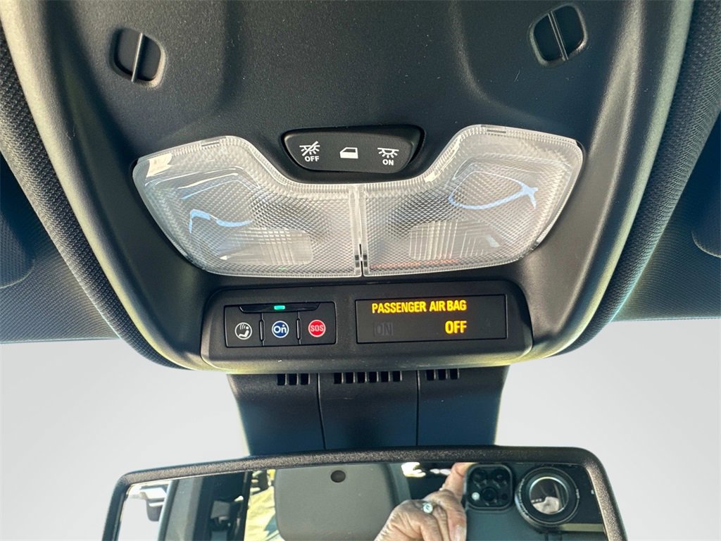 2025 Gmc Canyon Elevation photo 21