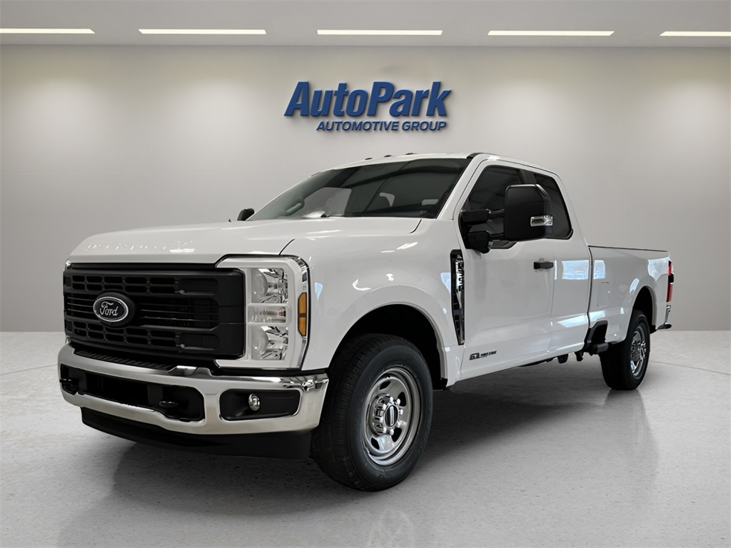 2024 Ford F-350 XL photo 2