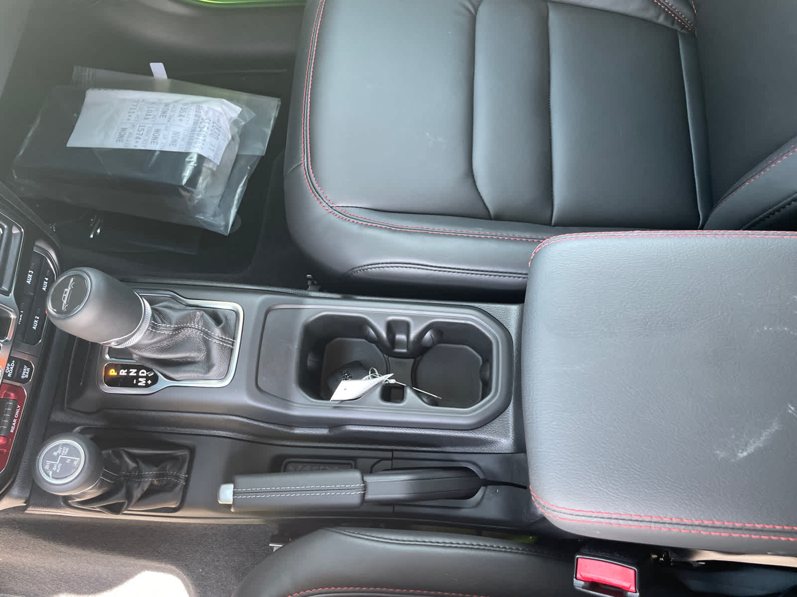 2025 Jeep Gladiator Rubicon photo 27