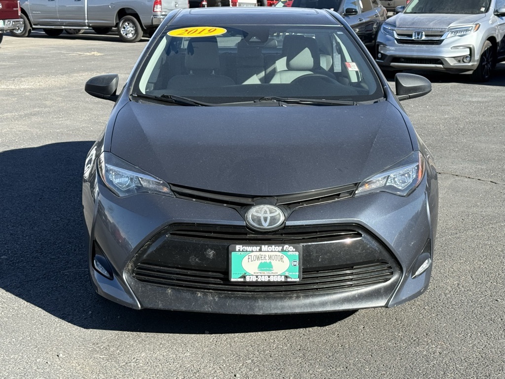 Used 2019 Toyota Corolla LE with VIN 2T1BURHE6KC135770 for sale in Montrose, CO