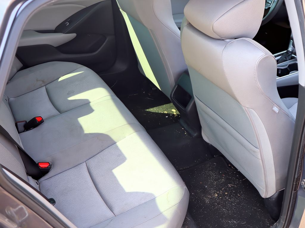 2019 Honda Accord LX 1.5T photo 23