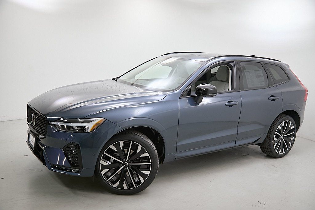 2026 VOLVO XC60 - Image 1