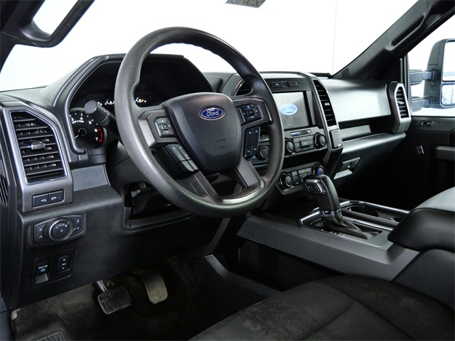2020 Ford F-150 XLT photo 16