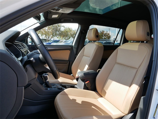 2023 Volkswagen Tiguan SE R-Line Black photo 14