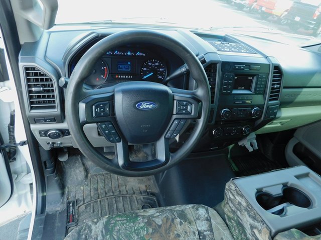 2017 Ford F-550 XL photo 12