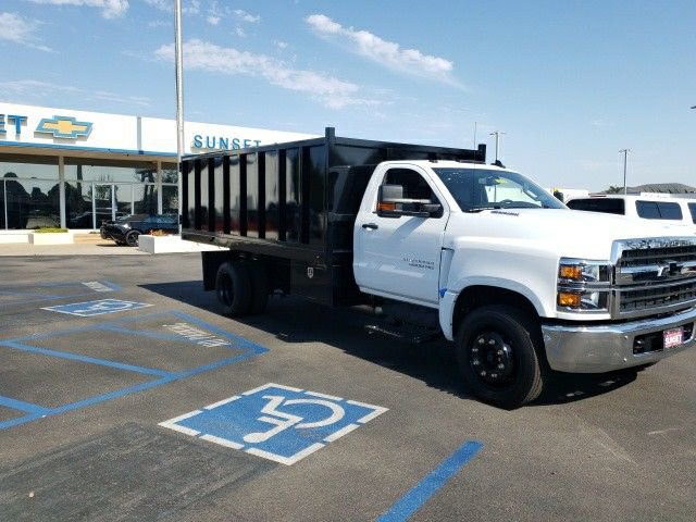 2023 Chevrolet Silverado 4500 Medium Duty Chassis Cab Work Truck's photo