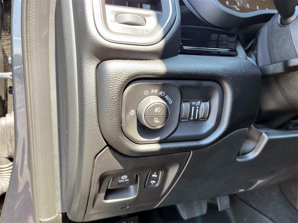 2026 Ram 1500 Laramie photo 11