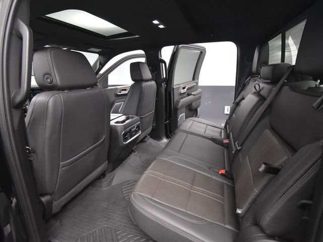2024 Chevrolet Silverado 3500HD High Country photo 31