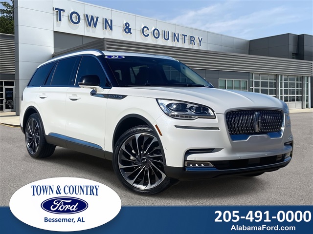 2022 Lincoln Aviator Reserve's photo