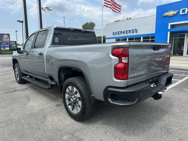 2025 Chevrolet Silverado 2500HD Custom photo 18