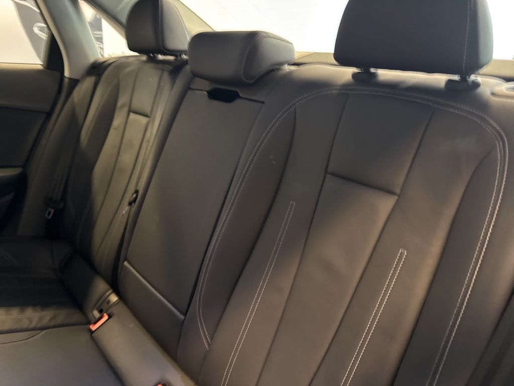 2021 Audi A4 40 Premium Quattro photo 15