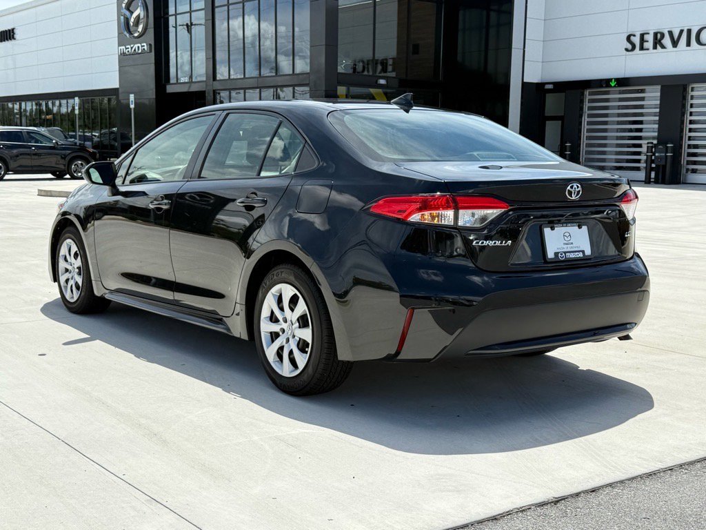 2022 Toyota Corolla LE photo 7