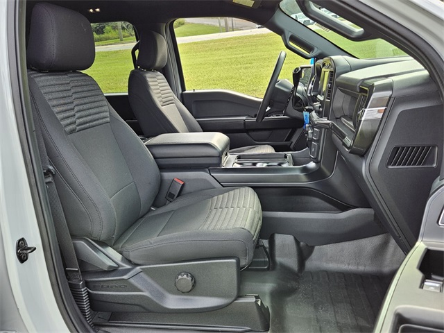 2023 Ford F-150 XL photo 18