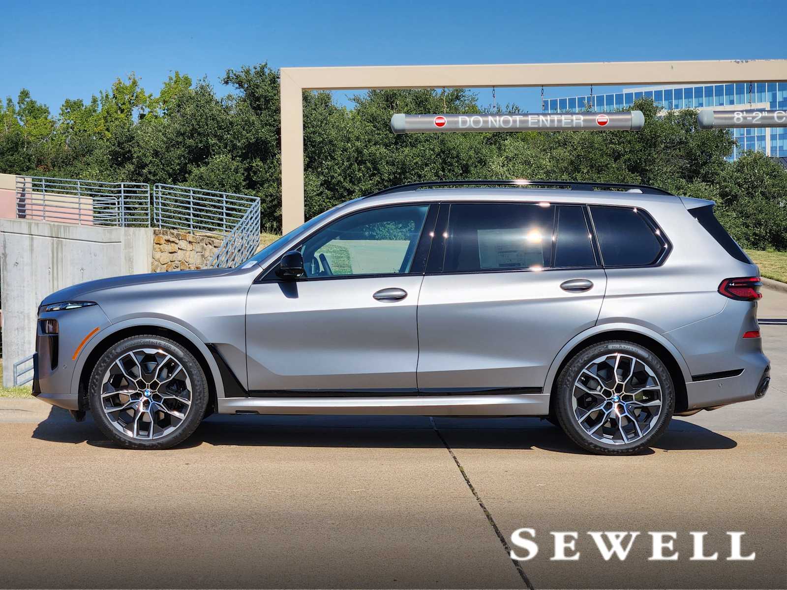 2026 Bmw X7 M60i photo 2
