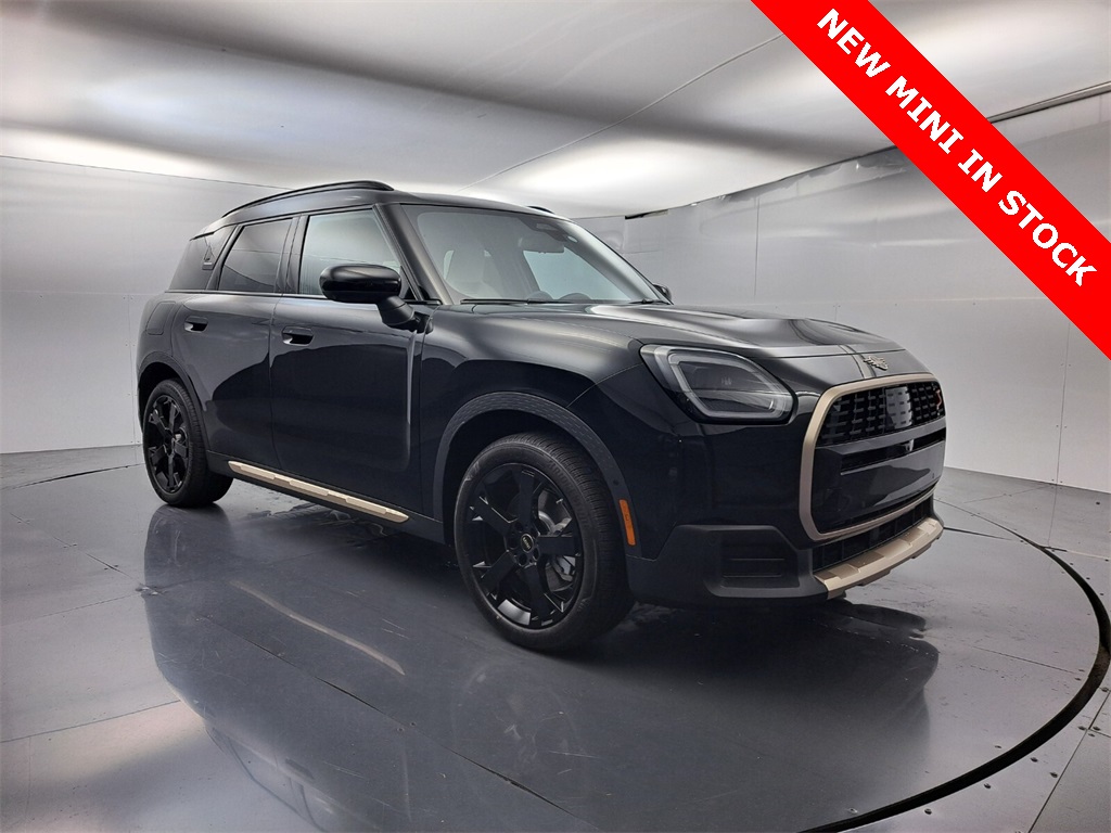 2026 MINI Countryman S's photo