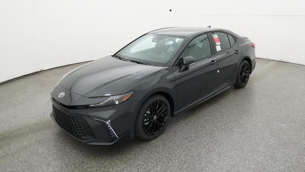 2026 Toyota Camry SE's photo