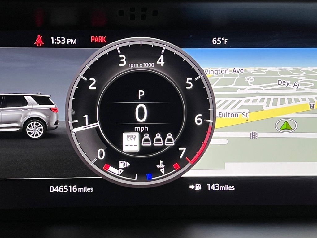 2020 Land Rover Discovery Sport SE R-Dynamic photo 10