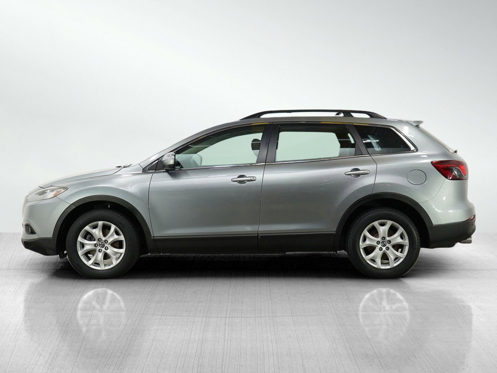 2013 Mazda CX-9 Touring GS photo 2