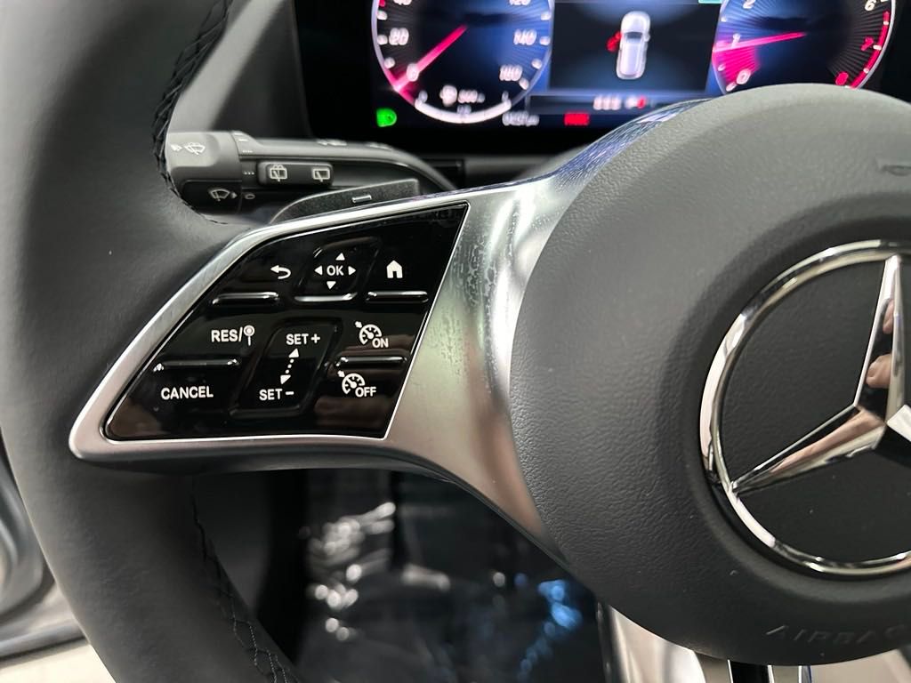 2025 Mercedes Benz GLA 250 photo 23