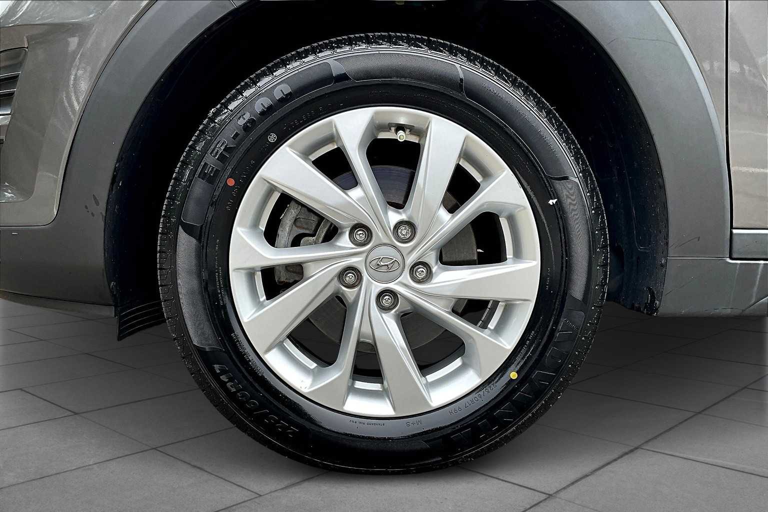 2020 Hyundai Tucson Value photo 9