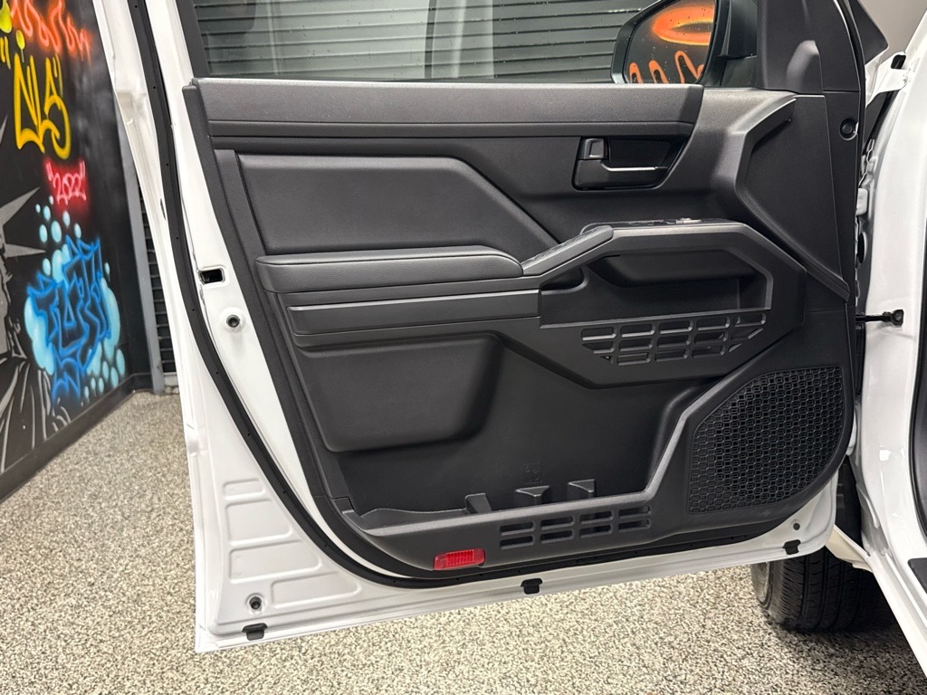 2025 Toyota Tacoma SR photo 4