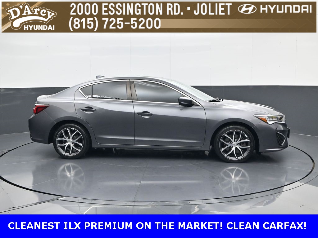 2022 Acura ILX Premium photo 3