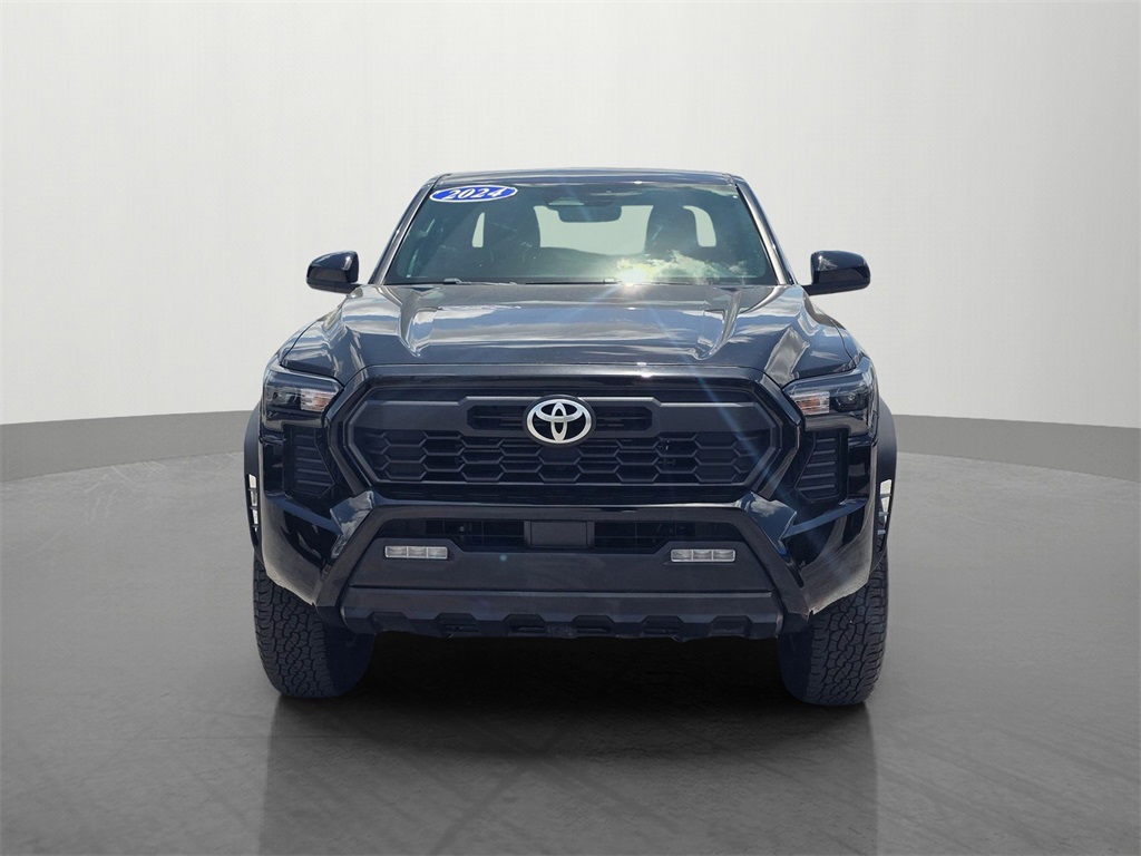 2024 Toyota Tacoma SR5 photo 2