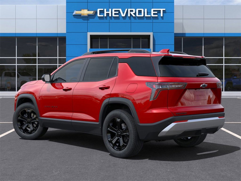 2025 Chevrolet Equinox LT photo 2
