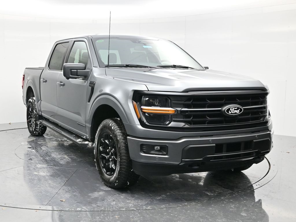 2025 Ford F-150 XLT's photo
