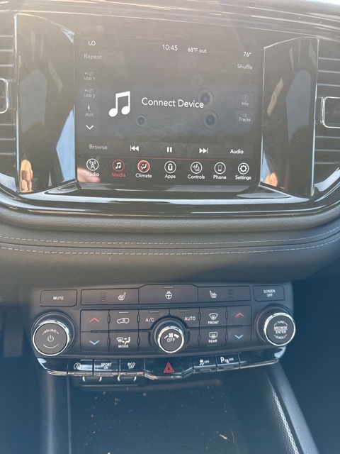 2022 Dodge Durango GT photo 3
