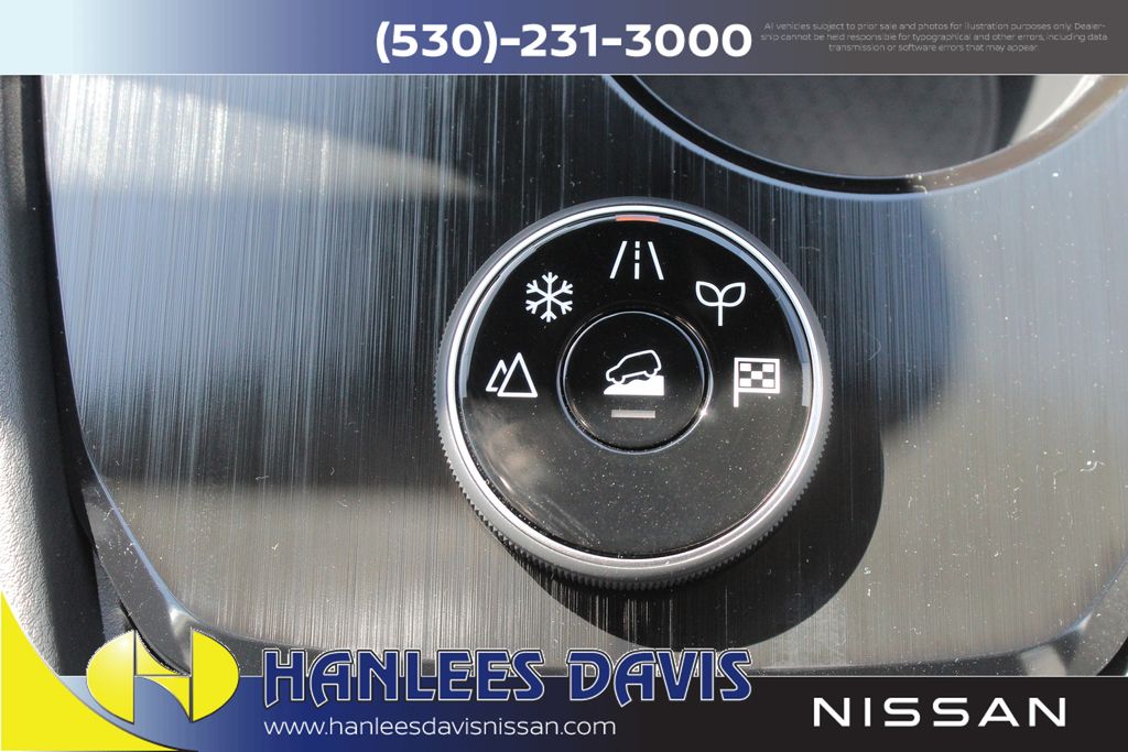 2026 Nissan Rogue SV photo 15