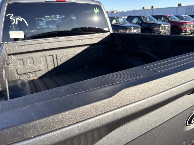 2025 Ford F-150 STX photo 4