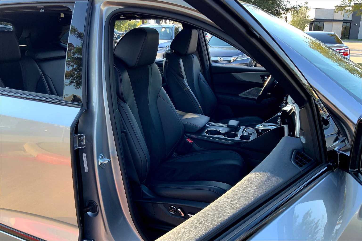 2023 Acura MDX SH-AWD A-Spec photo 8